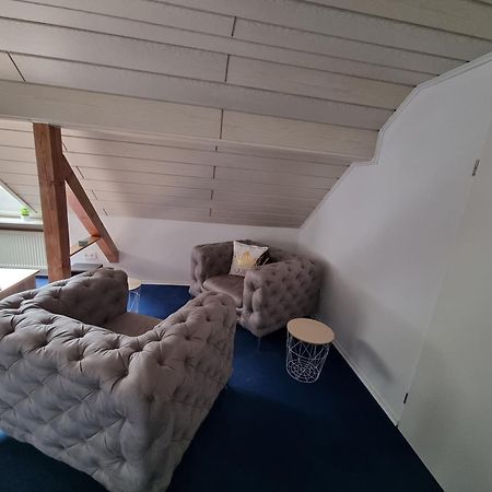 Ferienwohnung Familie Kleinbauer ヴィルスベルク エクステリア 写真